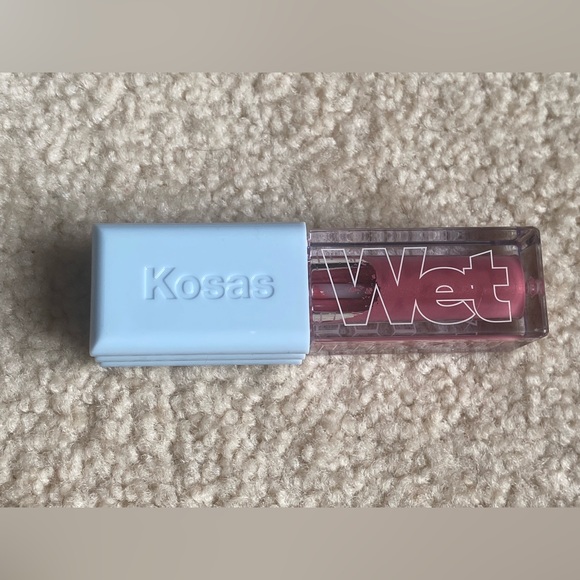 Kosas Wet Lip Oil Gloss, Malibu, New😍 - Picture 3 of 7